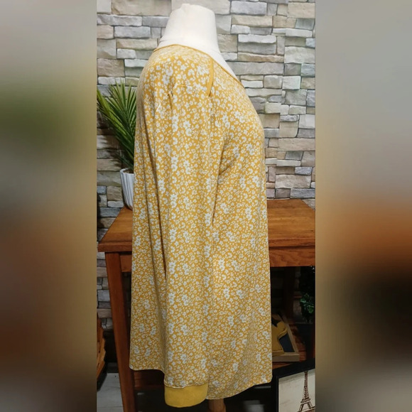 SUSAN GRAVER Printed Brushed Liquid Knit Floral Top 2X - Picture 3 of 6